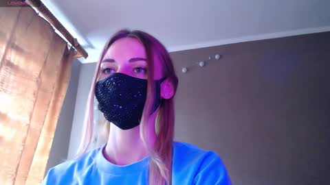 Lily online show from 9, 9, 2025