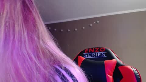 Lily online show from 13, 10, 2025