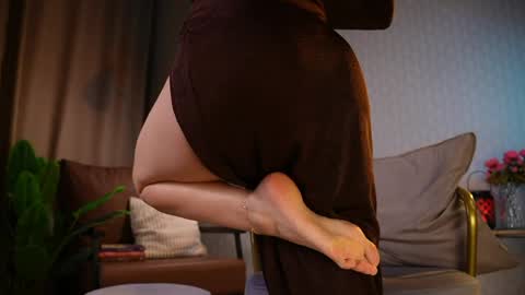 Snapshot of iris_vega chatting on 25, 4, 2026 Iris online show from 25, 4, 2026