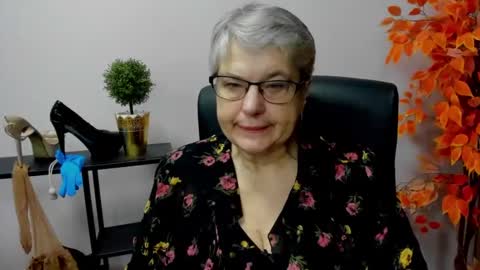 I R I S online show from 9, 1, 2025