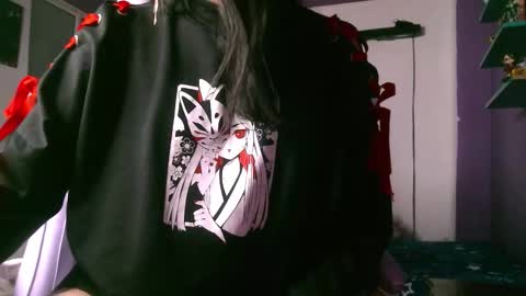 Camilla online show from 25, 10, 2025