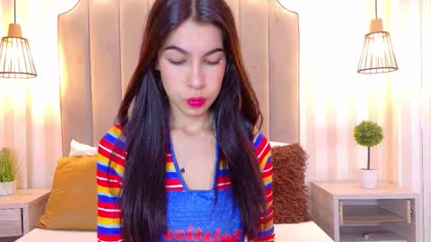 Snapshot of irisdelavega_ chatting on 15, 12, 2025 Iris online show from 15, 12, 2025
