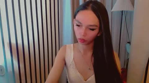 IRISH AND TRIXIE online show from 11, 4, 2026