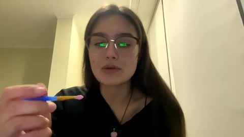 irisss31 online show from 12, 4, 2026