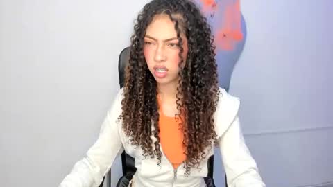 Snapshot of irix_moon chatting on 8, 10, 2025 irix_moon online show from 8, 10, 2025