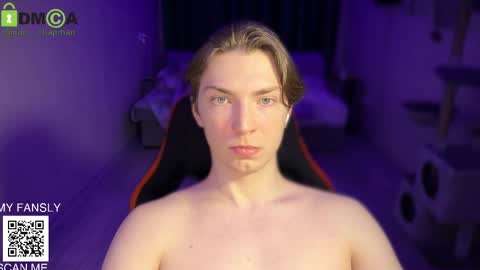 Snapshot of iron__chapman chatting on 12, 12, 2024 Iron online show from 12, 12, 2024