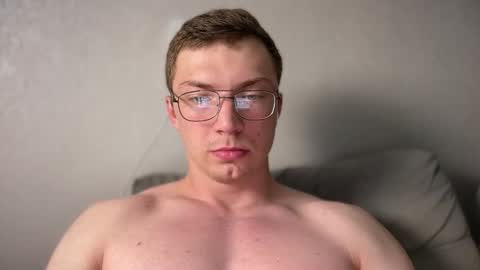 Snapshot of iron__chapman chatting on 5, 10, 2025 Iron online show from 5, 10, 2025