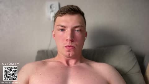 Snapshot of iron__chapman chatting on 21, 10, 2025 Iron online show from 21, 10, 2025