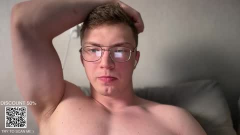 Snapshot of iron__chapman chatting on 4, 11, 2025 Iron online show from 4, 11, 2025