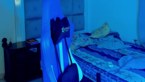 Iron online show from 25, 2, 2025