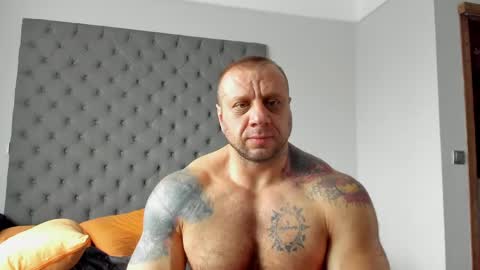 Snapshot of ironhulk22 chatting on 18, 3, 2026 ironhulk22 online show from 18, 3, 2026