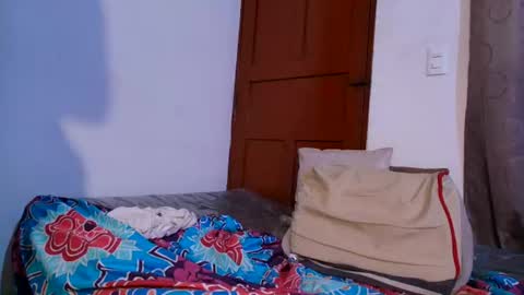 isa__sweet_ online show from 29, 6, 2026