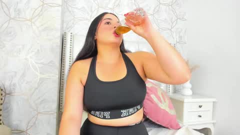 Snapshot of isa_rose_7 chatting on 5, 5, 2026 isa rose 7 online show from 5, 5, 2026