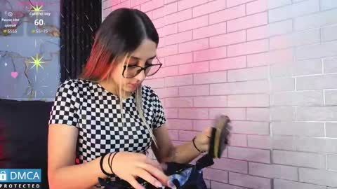 Snapshot of isa_sweet1_ chatting on 14, 5, 2026 Isa online show from 14, 5, 2026