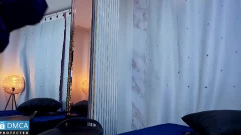Snapshot of isa_sweet1_ chatting on 1, 6, 2026 Isa online show from 1, 6, 2026