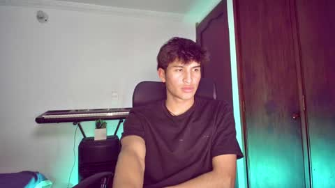 isaac online show from 30, 12, 2024