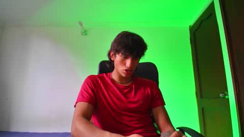 isaac online show from 26, 9, 2025