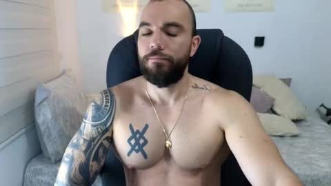 Snapshot of isaac_carter chatting on 18, 9, 2025 Isaac carter online show from 18, 9, 2025