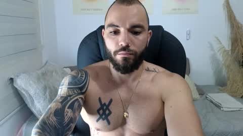 Isaac carter online show from 30, 11, 2025