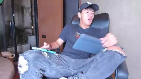 isaac_grimm online show from 1, 2, 2026