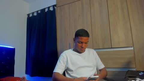 isaac_master77 online show from 11, 11, 2025