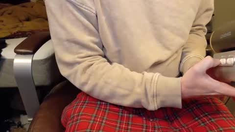 isaac online show from 26, 1, 2025