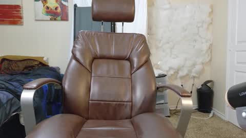 isaac online show from 3, 11, 2025