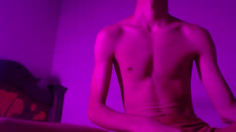 isaac online show from 8, 2, 2025