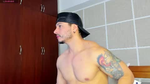 Isaac Surez online show from 22, 6, 2026