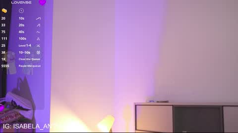    online show from 30, 10, 2025