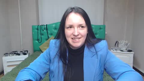 Snapshot of isabelblackberry chatting on 15, 12, 2024 IsabelBlackberry online show from 15, 12, 2024