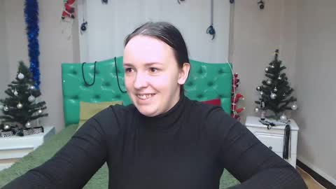 Snapshot of isabelblackberry chatting on 5, 1, 2025 IsabelBlackberry online show from 5, 1, 2025