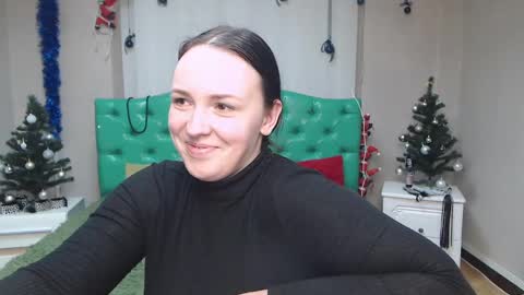 Snapshot of isabelblackberry chatting on 5, 1, 2025 IsabelBlackberry online show from 5, 1, 2025