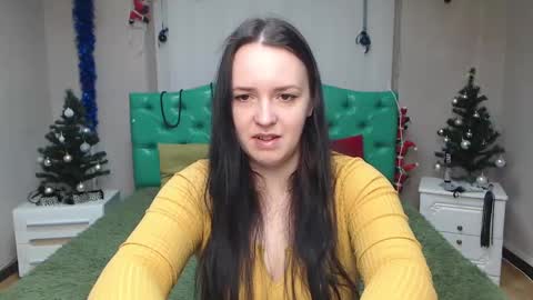 Snapshot of isabelblackberry chatting on 12, 1, 2025 IsabelBlackberry online show from 12, 1, 2025