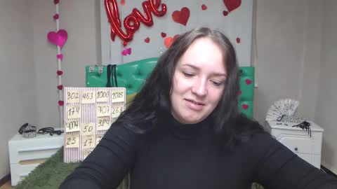Snapshot of isabelblackberry chatting on 5, 10, 2025 IsabelBlackberry online show from 5, 10, 2025