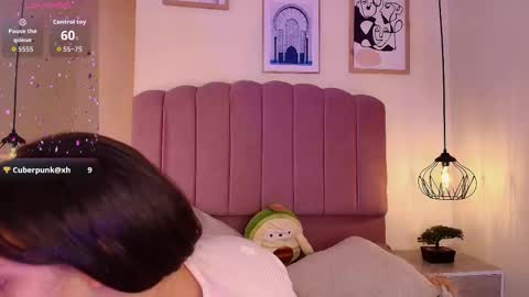 isabelgh_ online show from 6, 11, 2025