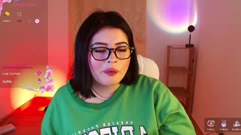 isabella online show from 15, 1, 2025