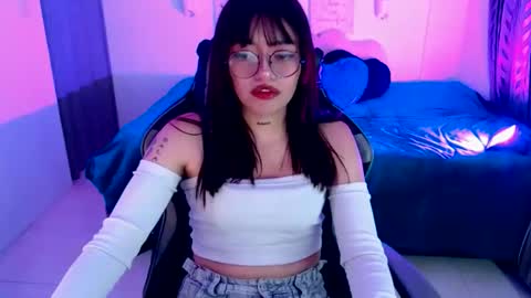 isabella__222 online show from 2, 6, 2026