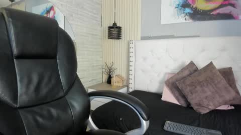 Snapshot of isabella__lux chatting on 18, 2, 2026 Isa online show from 18, 2, 2026