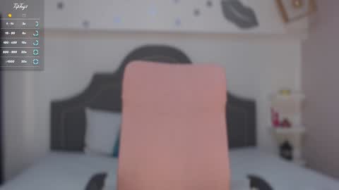 Snapshot of isabella__shine chatting on 17, 1, 2025 Isa online show from 17, 1, 2025
