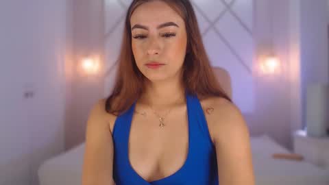 Snapshot of isabella__shine chatting on 12, 9, 2025 Isa online show from 12, 9, 2025