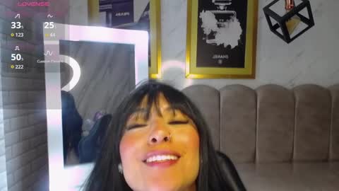 Snapshot of isabella_collen_v chatting on 5, 2, 2026 Hi Stream 800am to 200pm online show from 5, 2, 2026