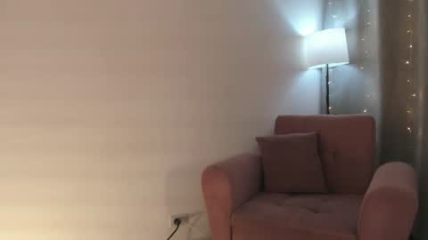 ISABELLA online show from 12, 7, 2026