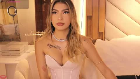 Isabella online show from 18, 12, 2025