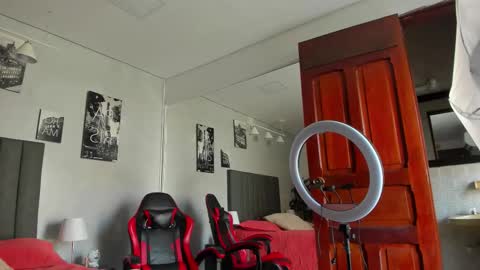 Isabella Nowa online show from 31, 1, 2026