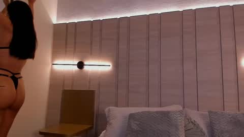 Snapshot of isabella_roberts13 chatting on 7, 10, 2025 isa online show from 7, 10, 2025