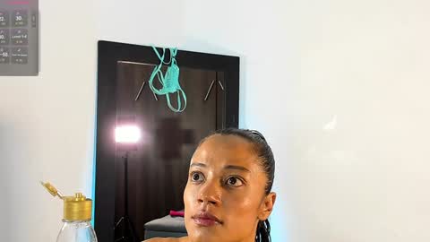 Snapshot of isabella_savina chatting on 11, 1, 2025 Isabella online show from 11, 1, 2025