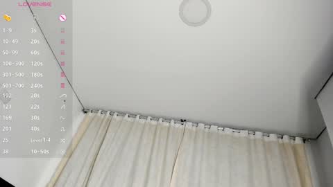 Snapshot of isabella_sea chatting on 12, 12, 2024 Isabella Sea online show from 12, 12, 2024