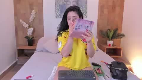 isabella_winkler online show from 17, 6, 2026