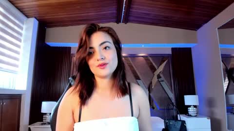 Snapshot of isabellaajoness chatting on 23, 2, 2025 Isabella Everyday From 0530 to 1430 Col Time online show from 23, 2, 2025